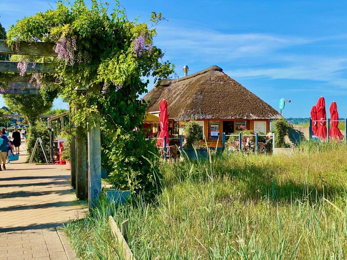 Casa Raphael Direkt Am Scharbeutzer Strand ภายนอก รูปภาพ